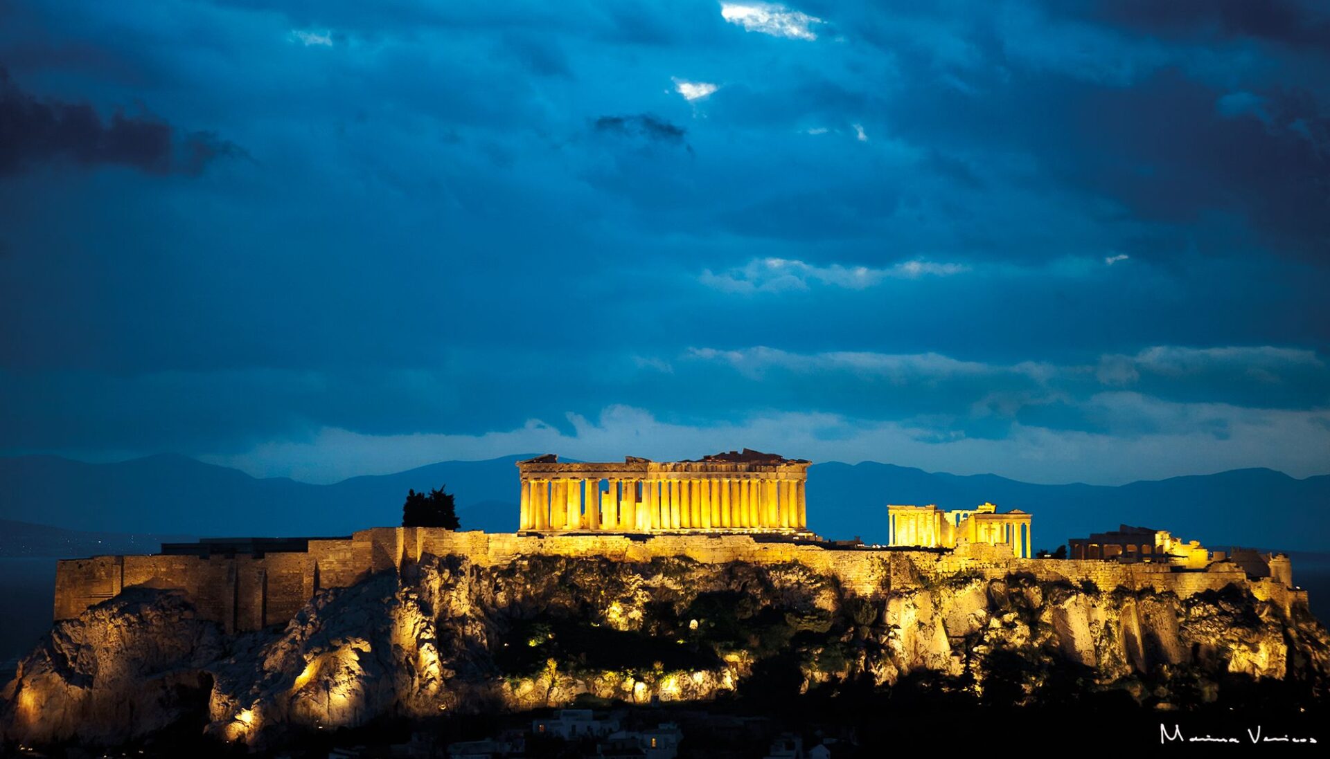 A Private Acropolis Guided Visit with Discover Greek Culture