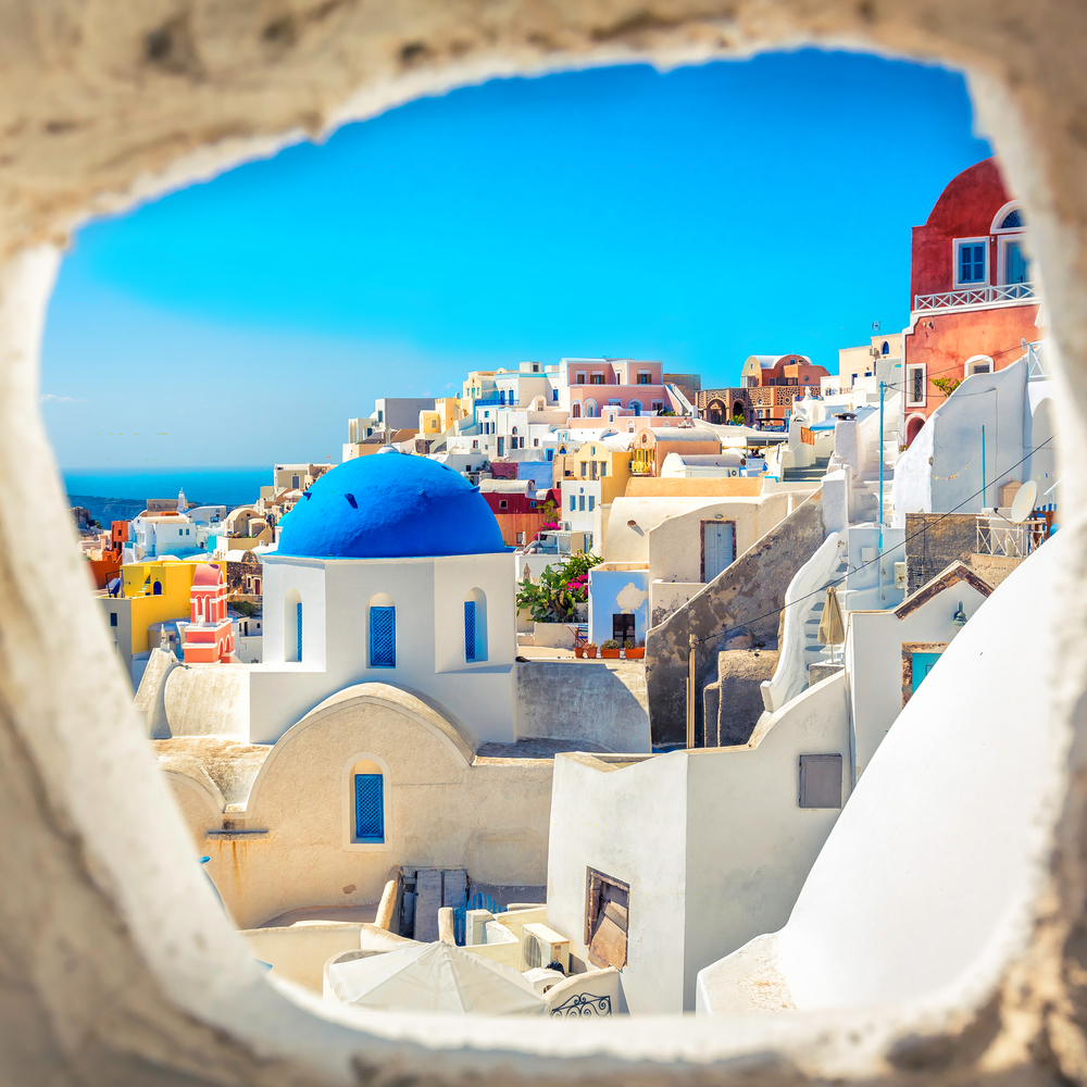 The Time-Honored Treasures of Santorini